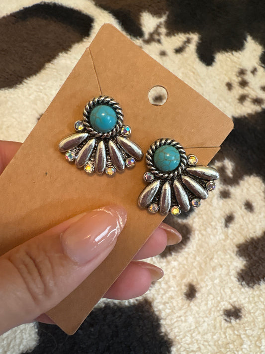 ✨ Turquoise Fan Stud Earrings