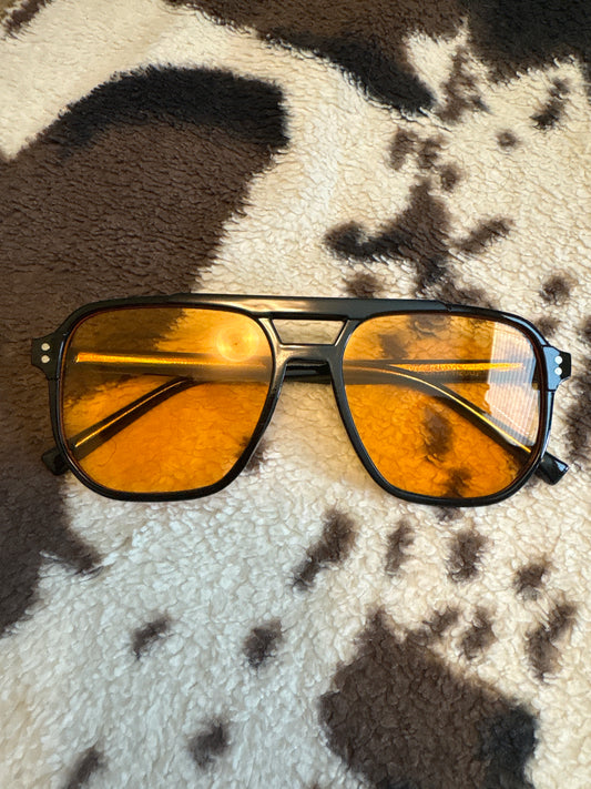 🕶️ Amber Lens Aviator Sunglasses